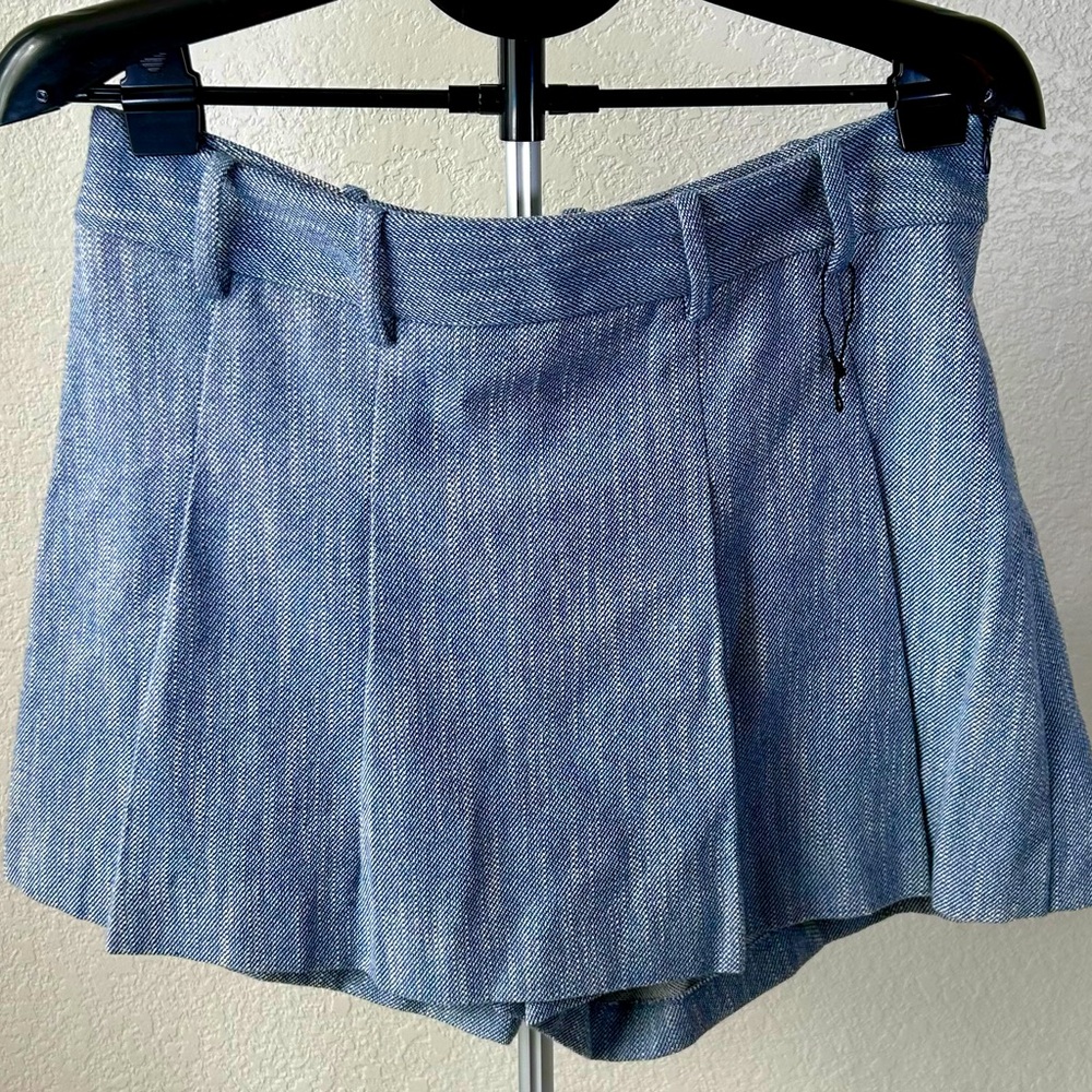 Zara Blue Pleated Mini Skort Size Large NWOT